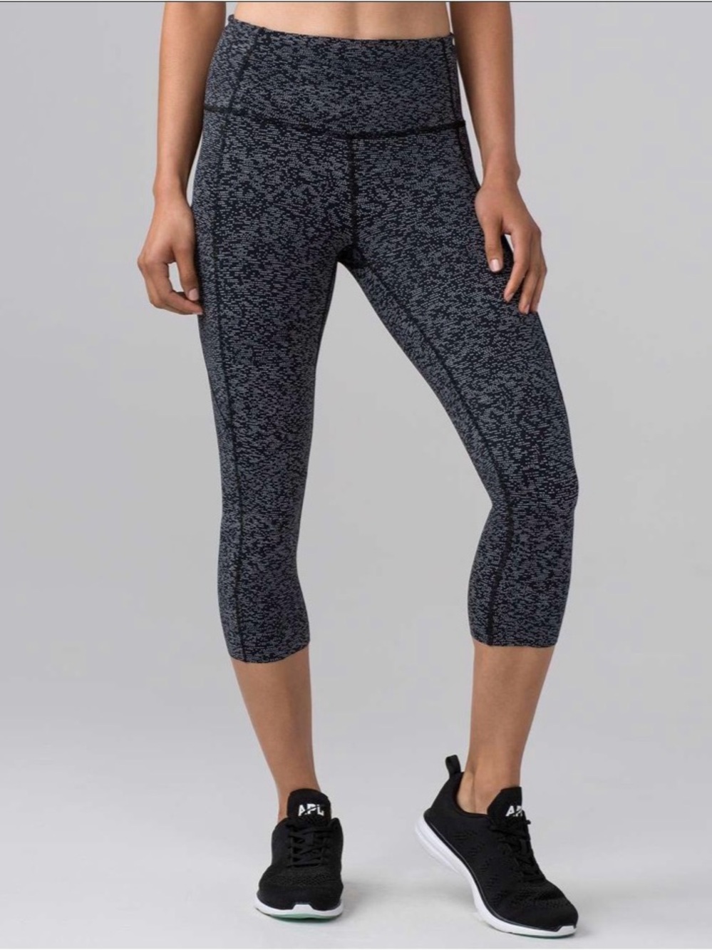 Lululemon Fast & Free Crop II (Nulux 19"") - Picture 4 of 8
